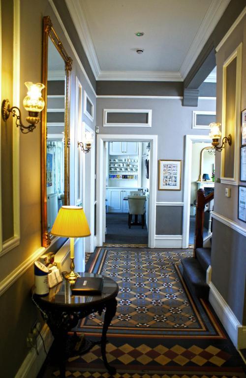 The Wyastone Hotell Cheltenham Eksteriør bilde